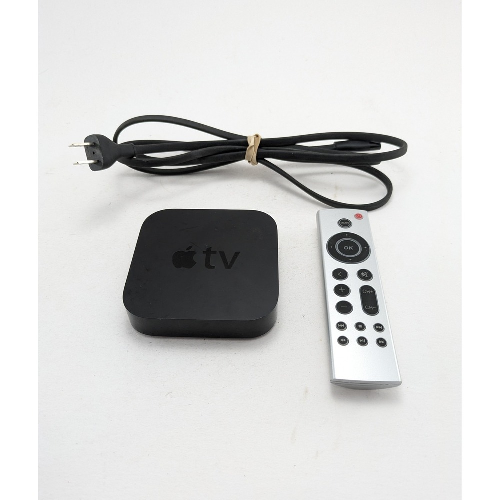 Apple TV (3rd Generation) 8GB Digital HD Media Streamer Black With Gray Remote
